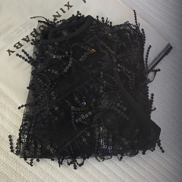 Sequin Top - Picture 4 of 5